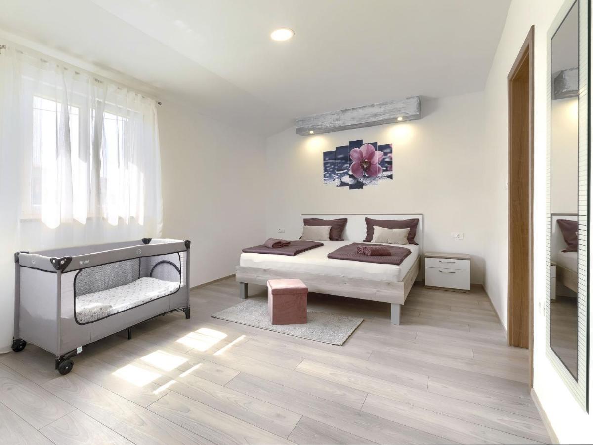Holiday Home Casa Gverino By Interhome プロミン エクステリア 写真